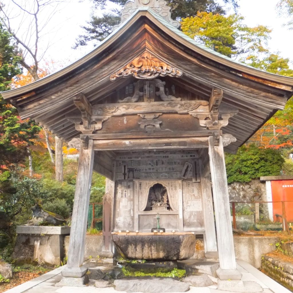 20-05-09-09-42-23-124_deco1-